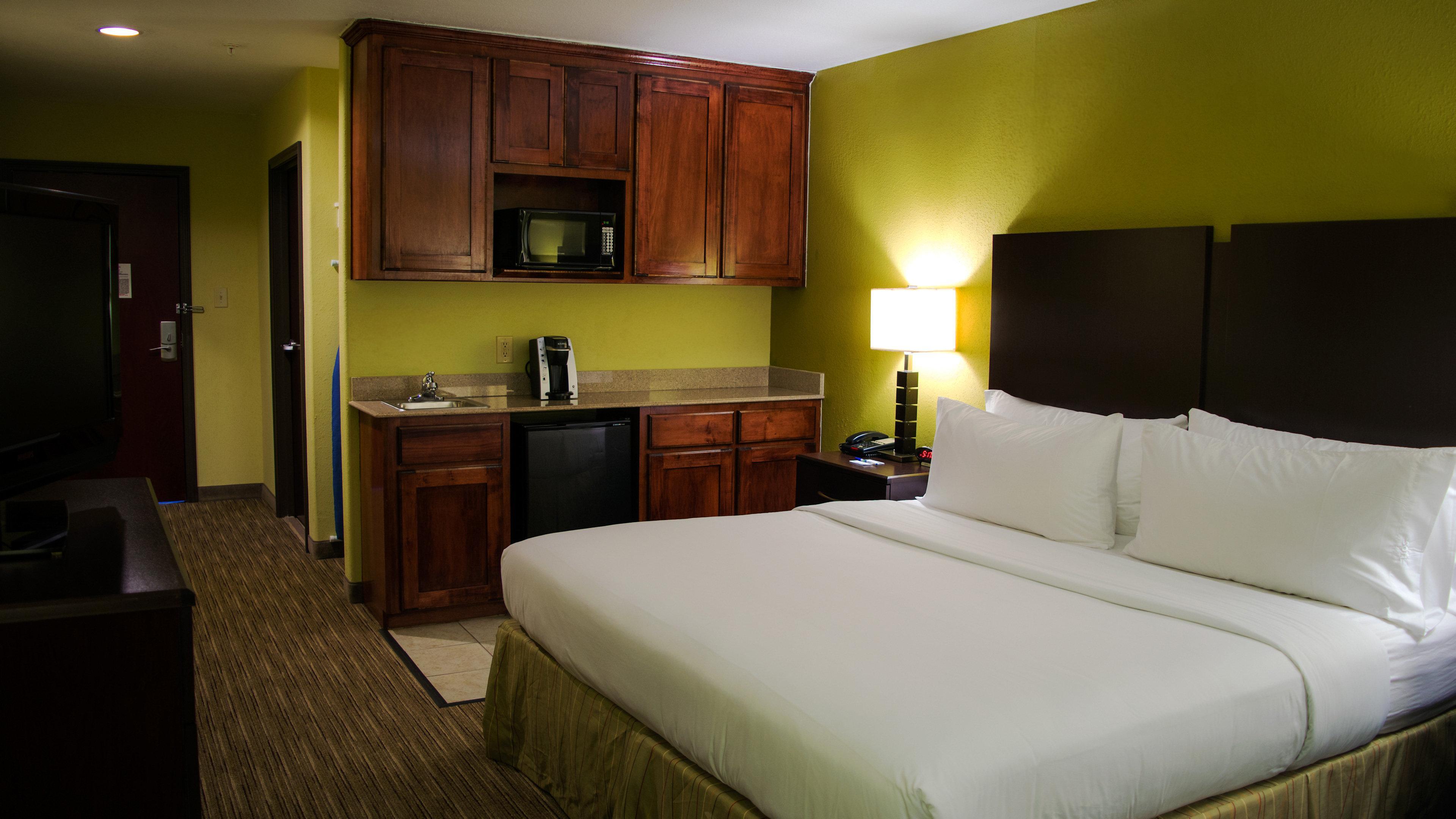 Holiday Inn Express Hotel & Suites Waller By Ihg Bagian luar foto