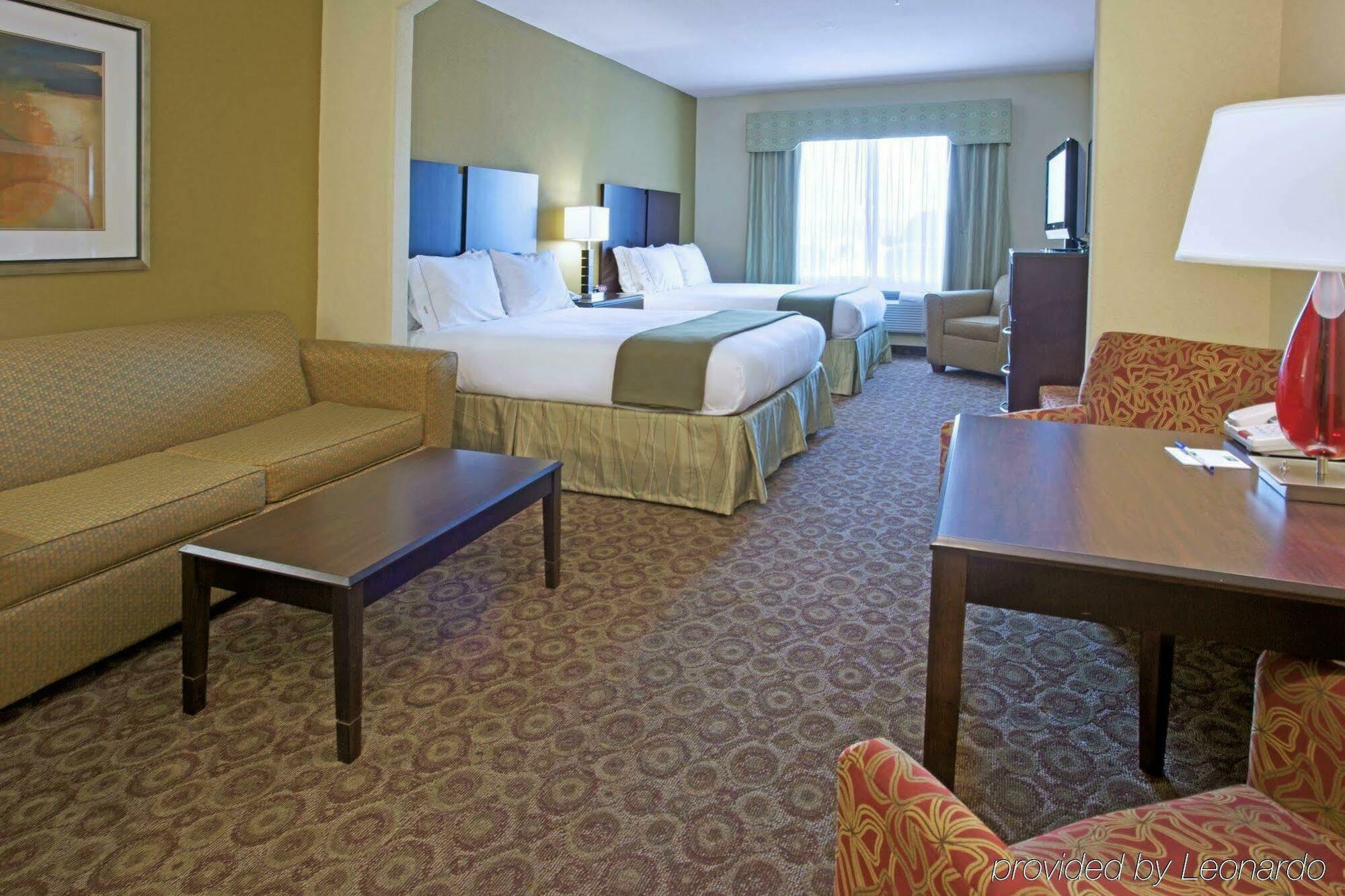 Holiday Inn Express Hotel & Suites Waller By Ihg Bagian luar foto
