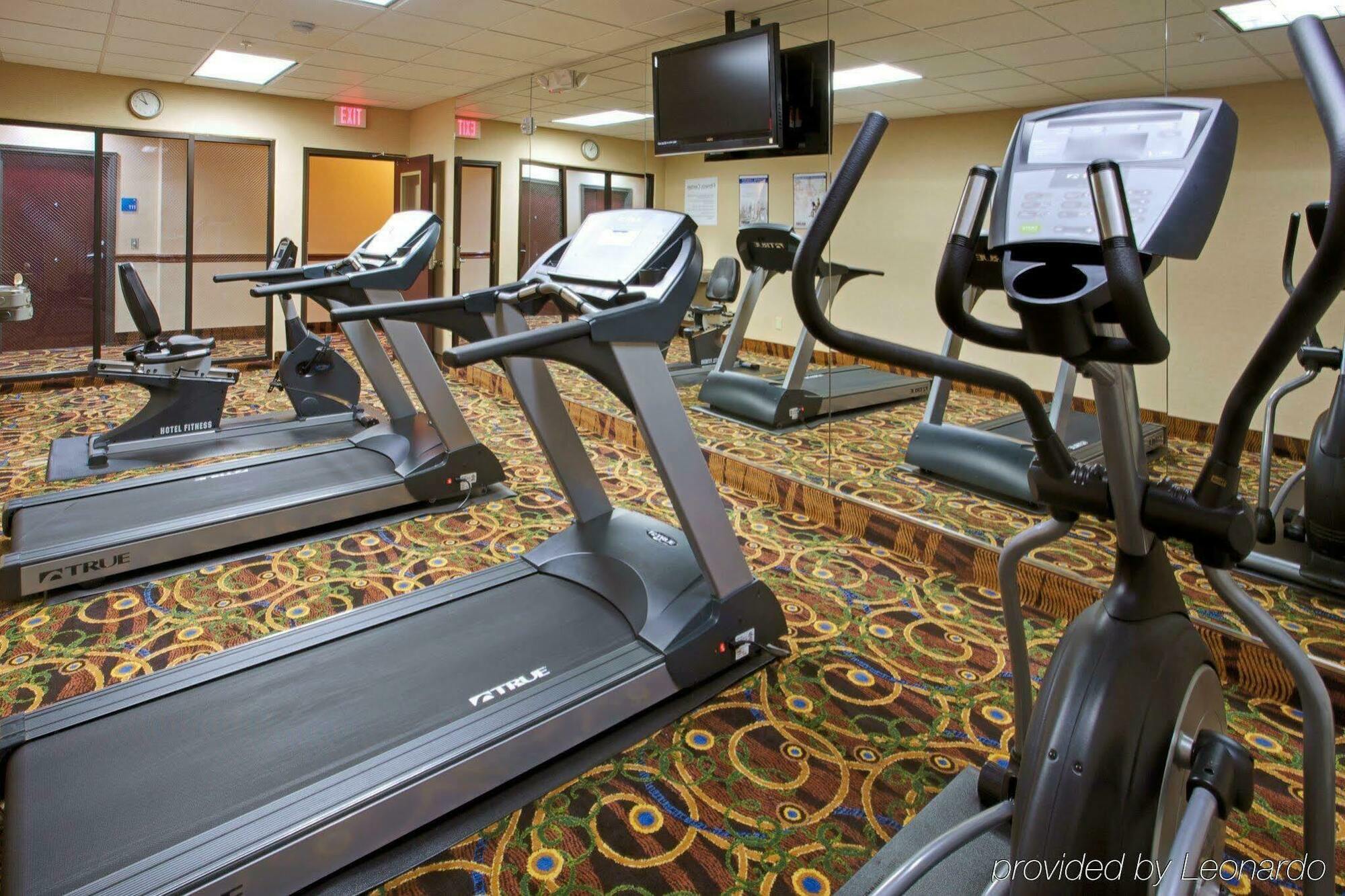 Holiday Inn Express Hotel & Suites Waller By Ihg Bagian luar foto
