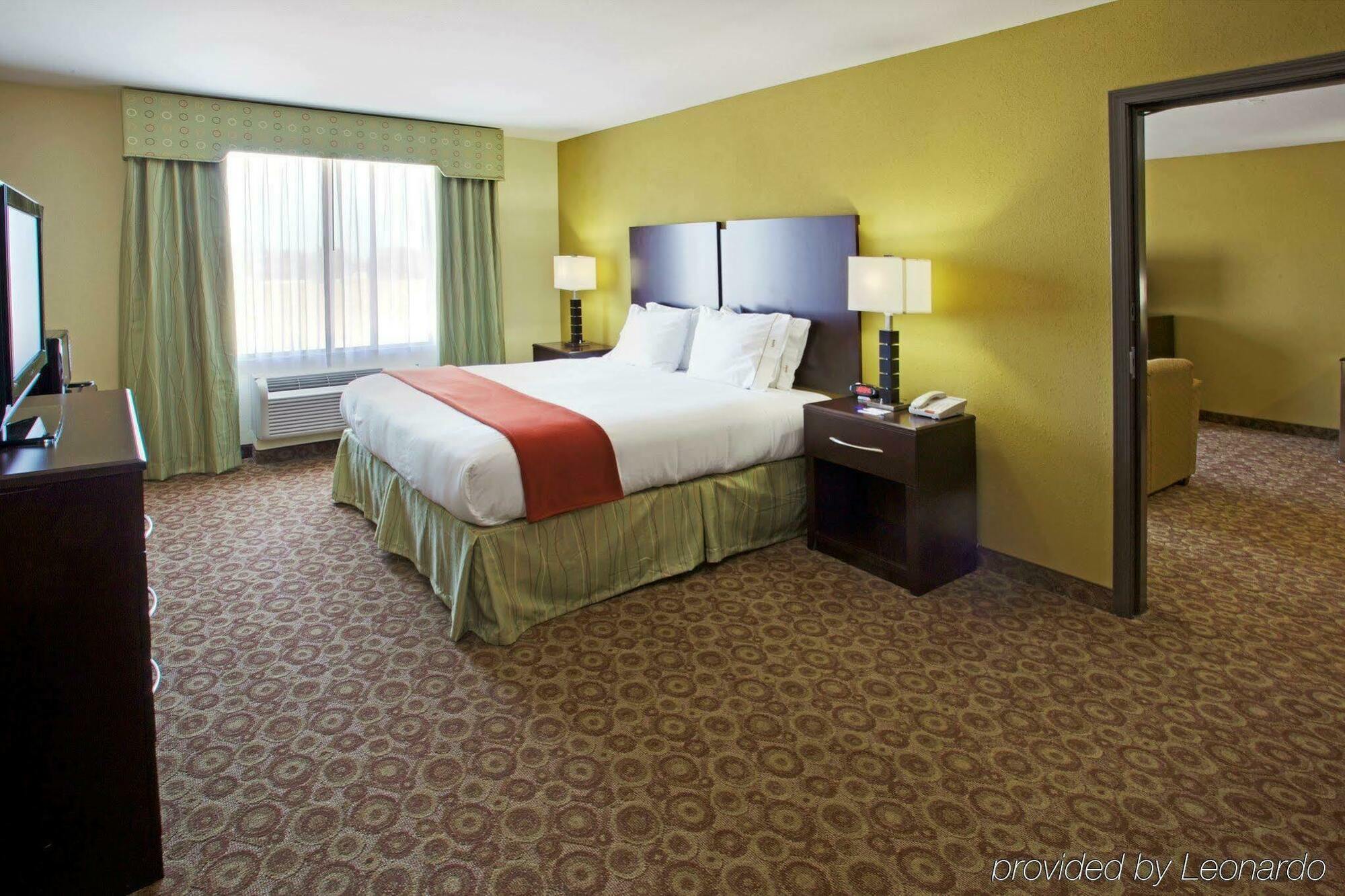 Holiday Inn Express Hotel & Suites Waller By Ihg Bagian luar foto